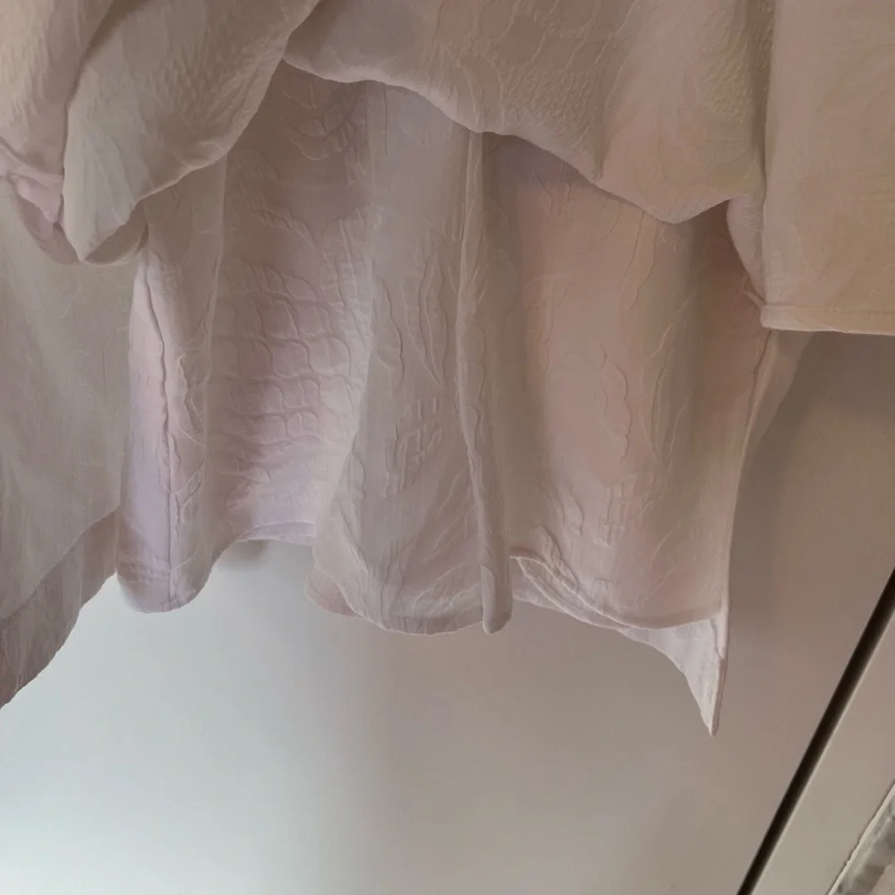 Lilly Pulitzer Kirrabelle Short Sleeve Romper - Picture 5 of 9